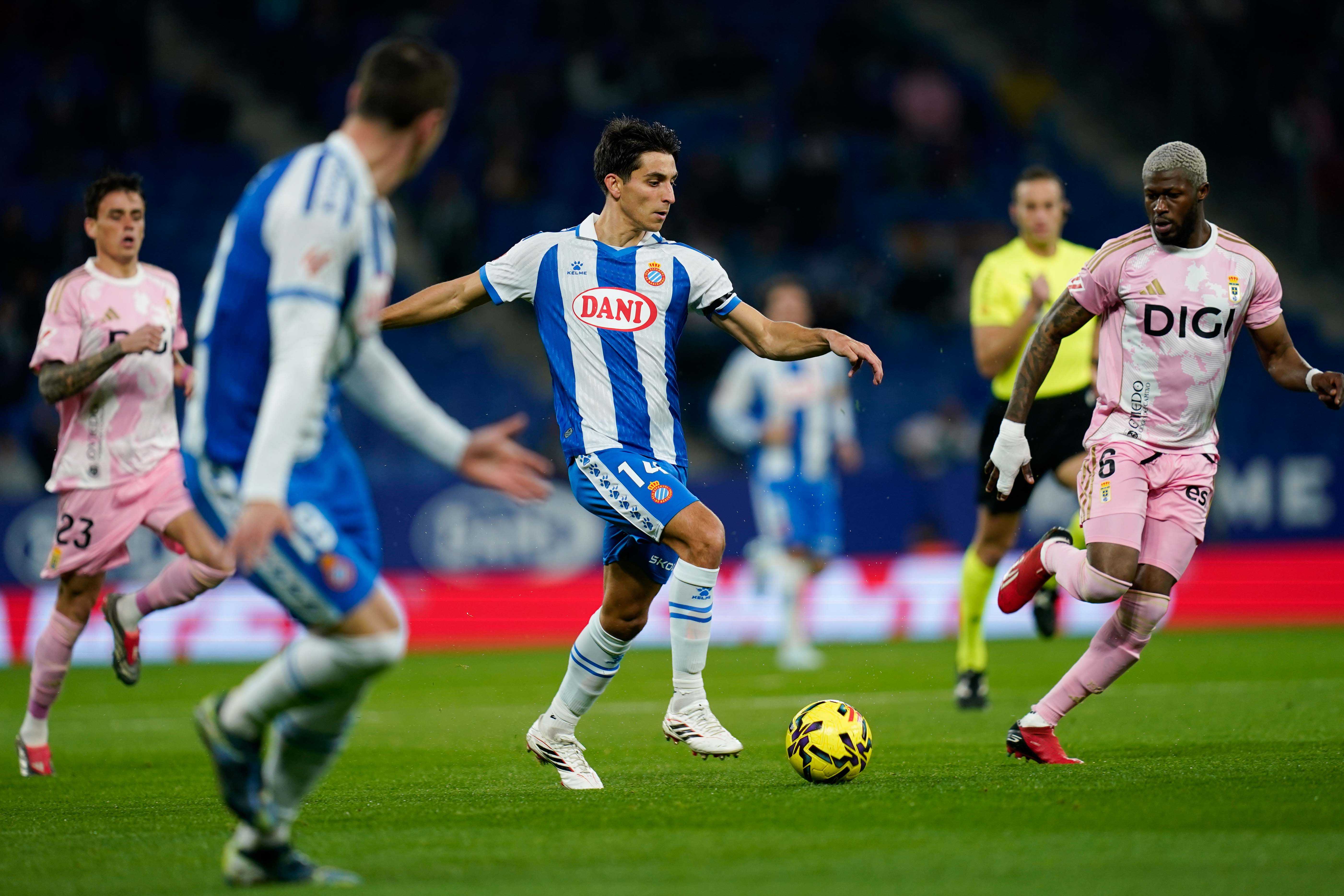 基克·加西亚连场破门，西班牙人主场收获平局