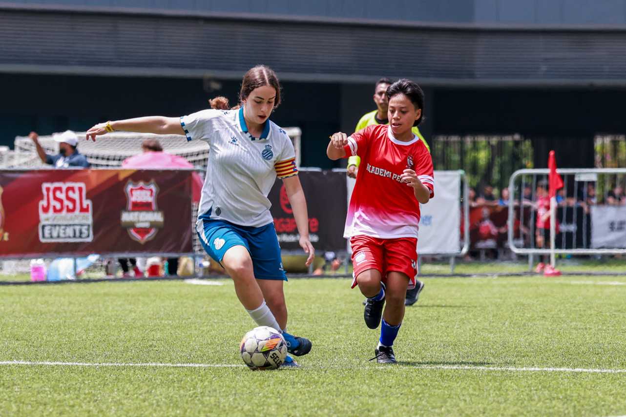 从巴塞罗那到新加坡