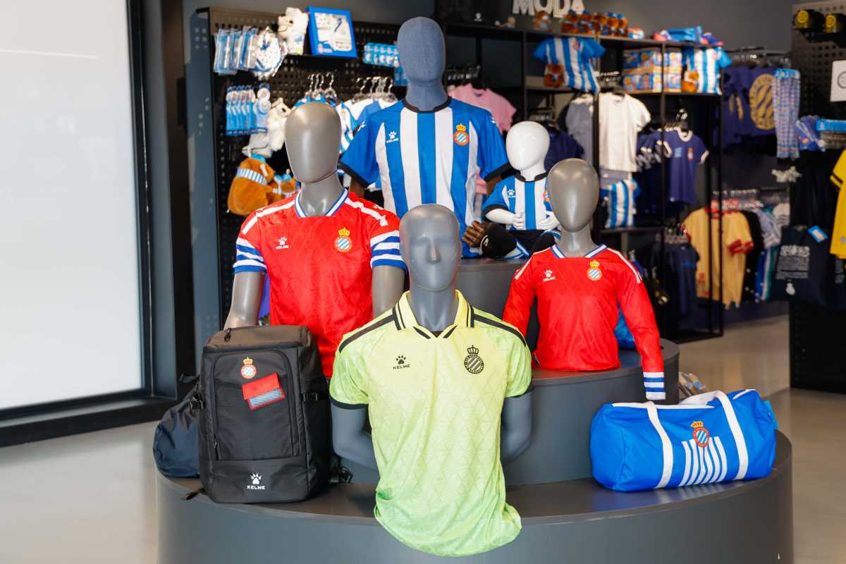 Nuevos horarios de la RCDE Store CEDJ