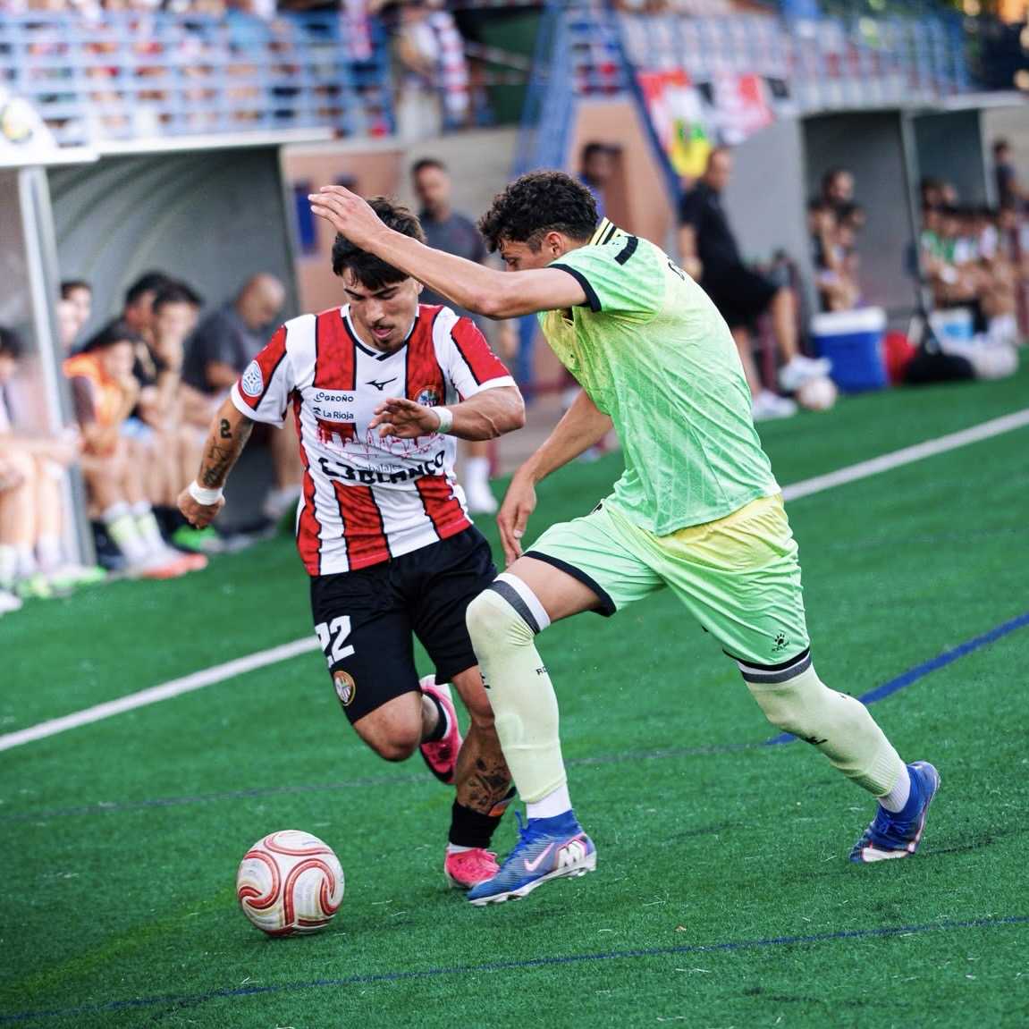 Espanyol B open season with a win