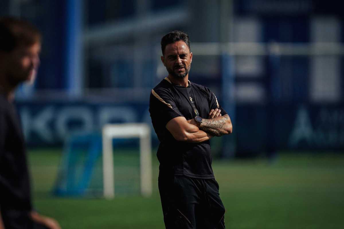 “Aquí, en casa, nos tenemos que hacer fuertes”