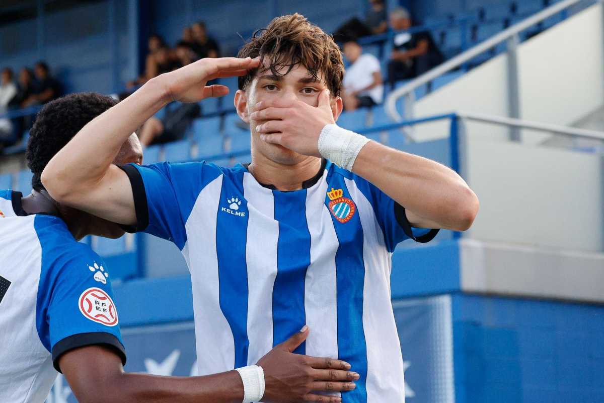 4-0 win for Juvenil A
