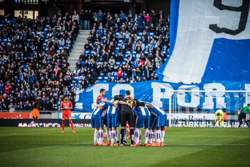 周日16时，西班牙人VS塞维利亚