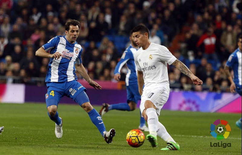 芒果TV 2016蒙牛酸酸乳<超级女声> 登录RCDE皇家西班牙人足球场